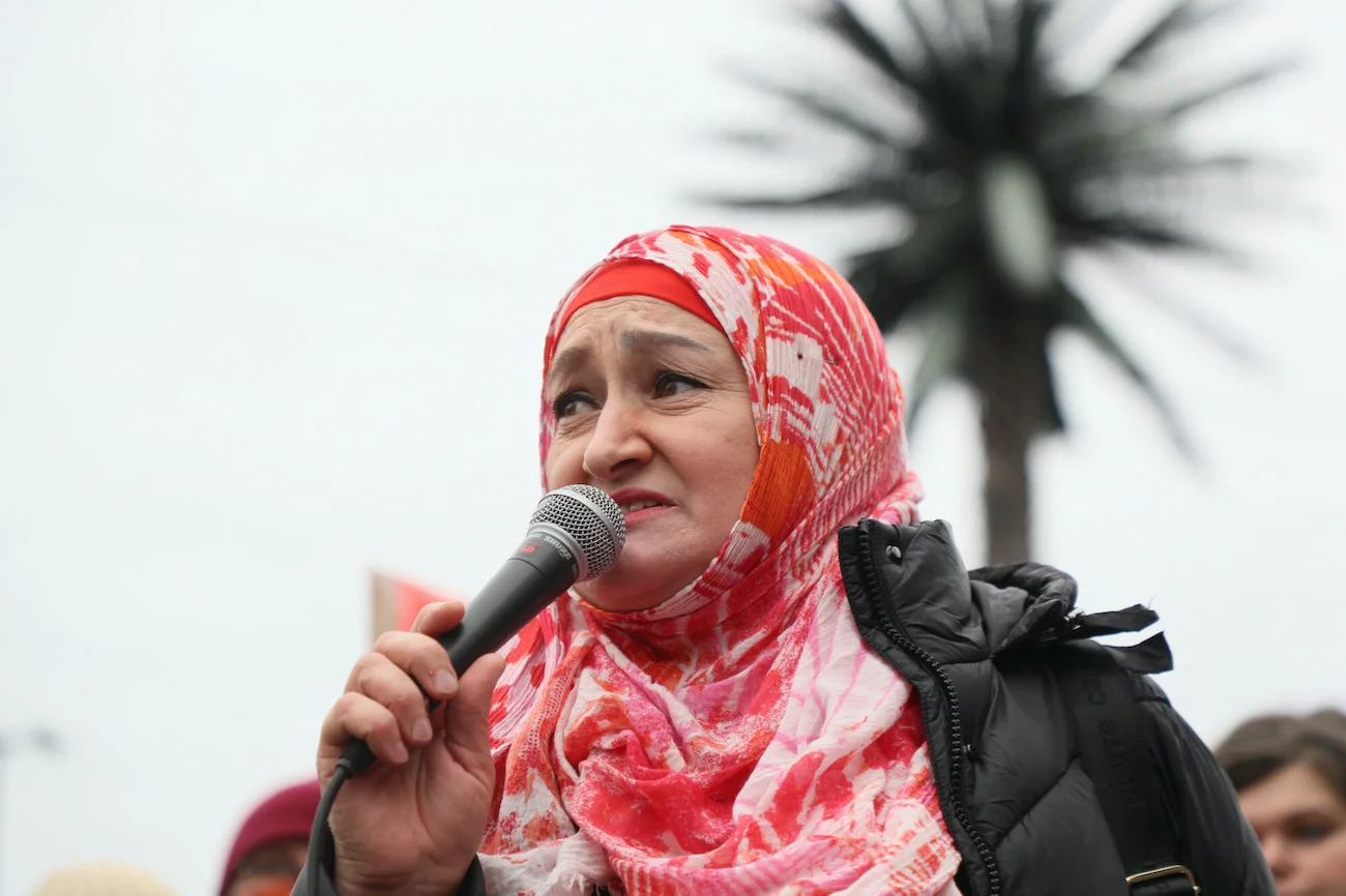 W niedzielę przez Warszawę przeszedł marsz pod hasłem "Stop torturom na granicy". W niedzielę przez Warszawę przeszedł marsz pod hasłem "Stop torturom na granicy".