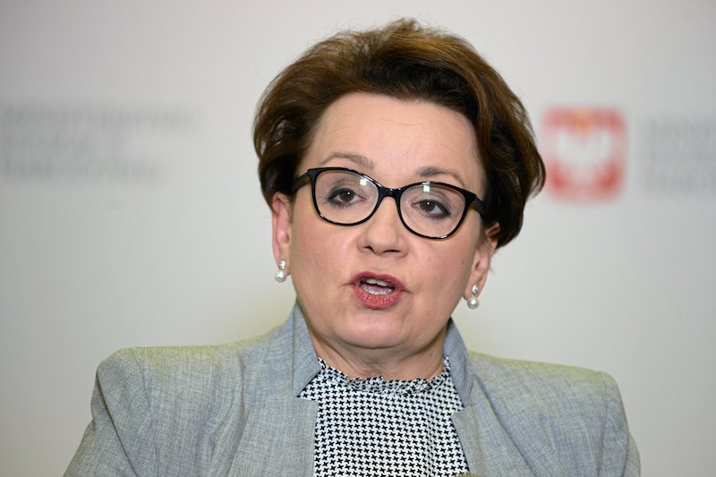 Anna Zalewska o Warszawskiej Deklaracji LGBT+. Krytykuje dokument podpisany przez Rafała Trzaskowskiego.