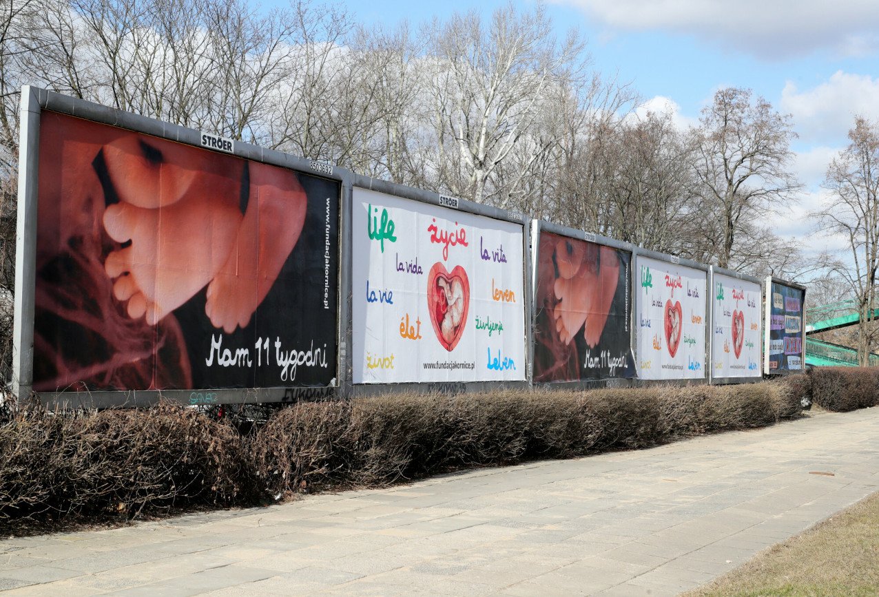 Oleśnica. Ginekolog wygrał w sądzie z przeciwnikami aborcji ws. pomówienia.