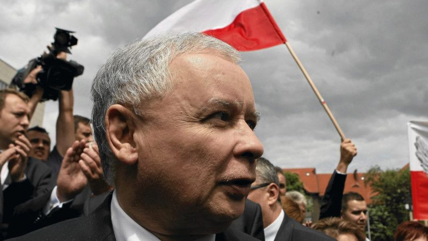 Na Śląsku jest źle, a nawet bardzo źle - przekonuje Jarosław Kaczyński namawiając do głosowania na kandydatkę PiS do Senatu.