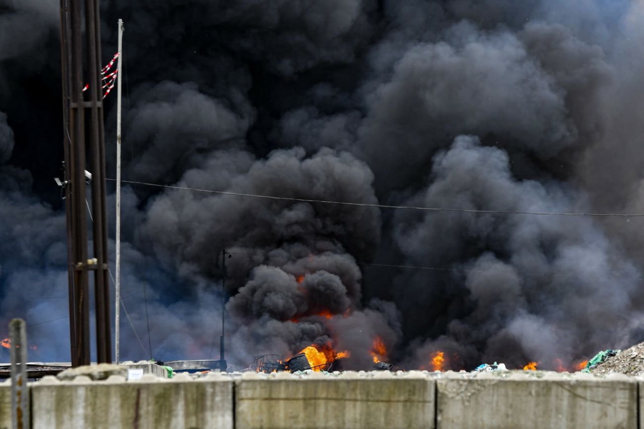 Pożar w Siemianowicach Śląskich. Ludzie mają nie wychodzić z domów