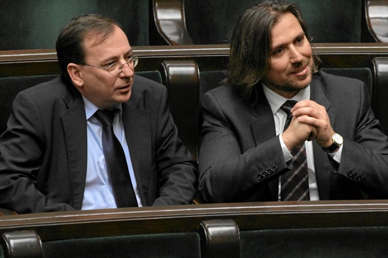 Podejrzani o nadużycia posłowie Mariusz Kamiński i Tomasz Kaczmarek w Sejmie