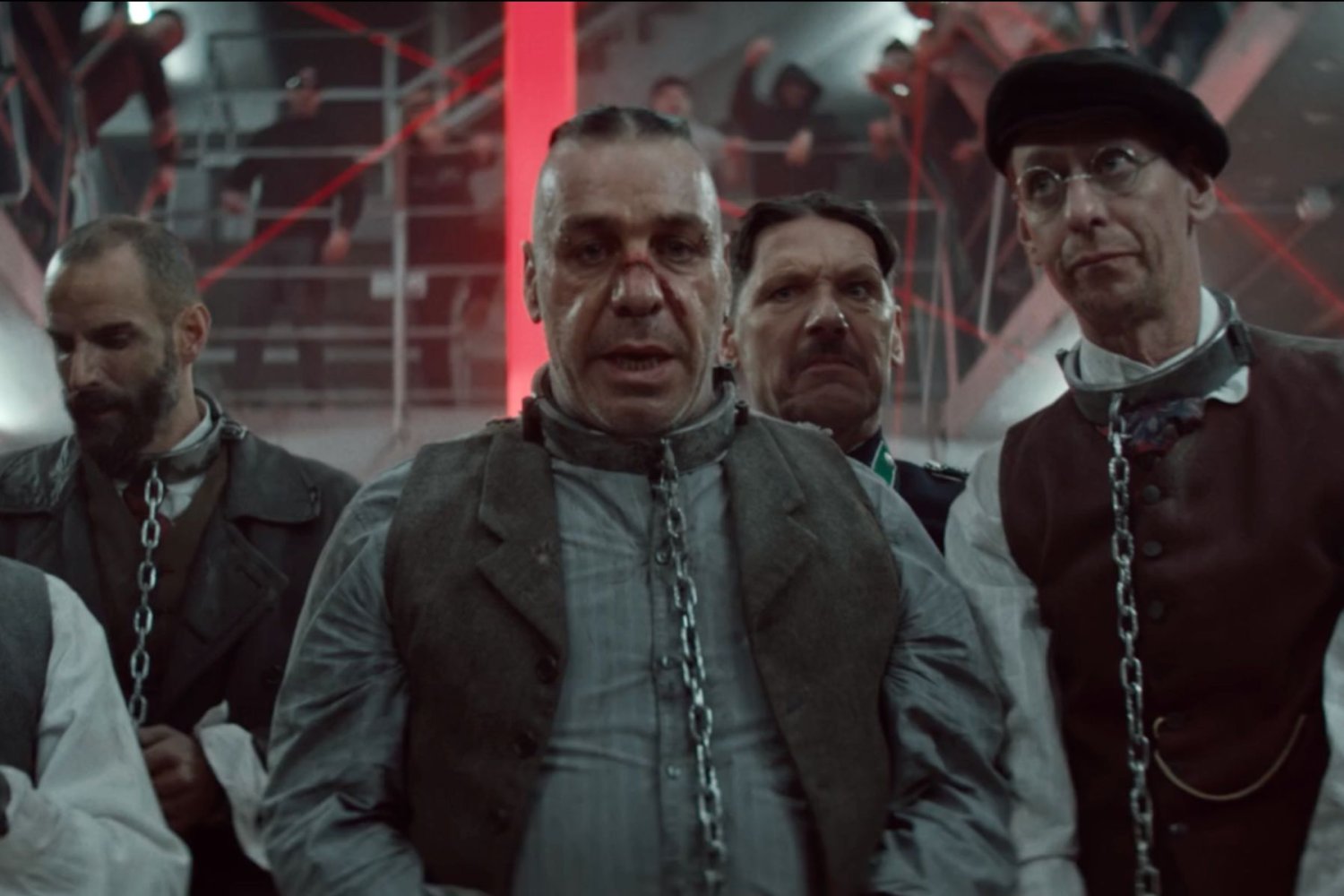 W teledysku do "Deutschland" zespół nie bierze jeńców