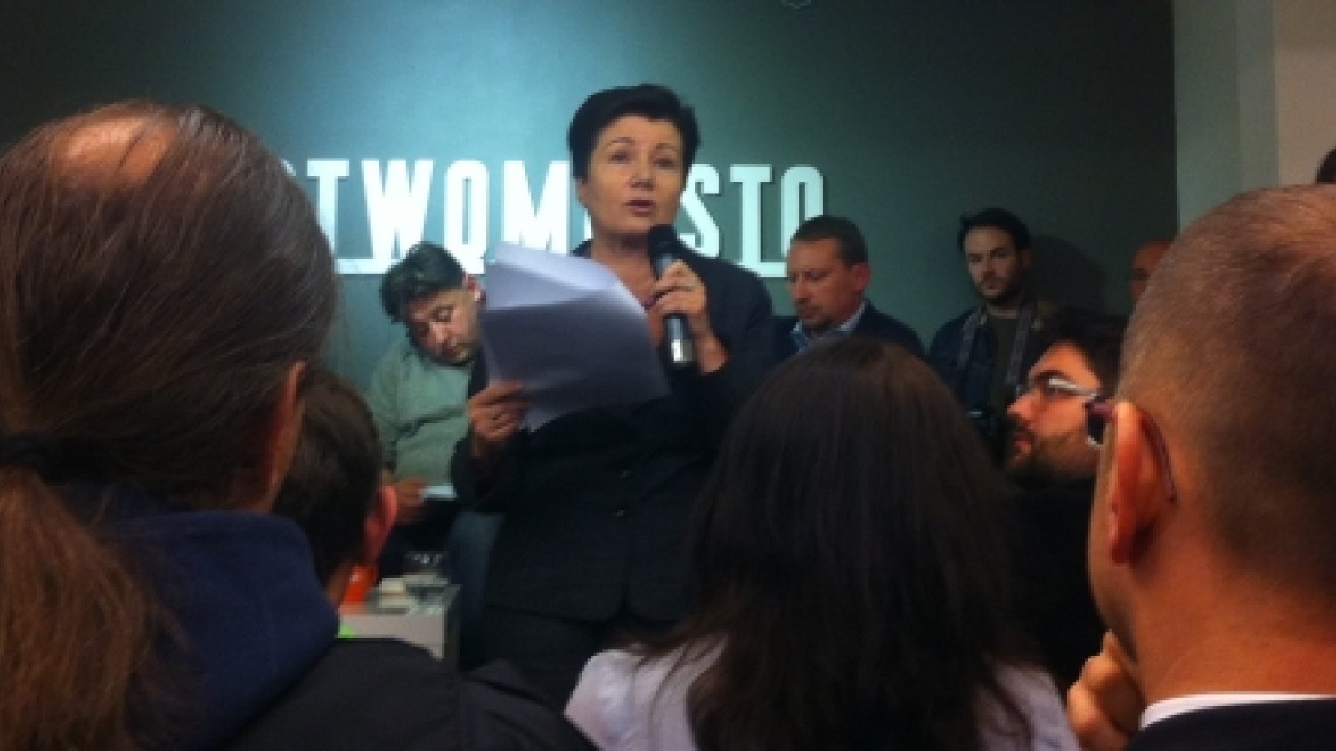 1 października 2013 r. Hanna Gronkiewicz-Waltz na spotkaniu "Warszawa Obywatelska" w klubokawiarni Państwomiasto