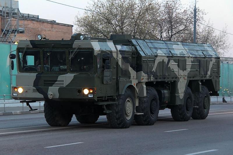 Wedle niemieckiej gazety "Bild" w ostatnim roku Rosja rozmieściła w pobliżu granicy z Polską co najmniej 10 rakiet typu Iskander.