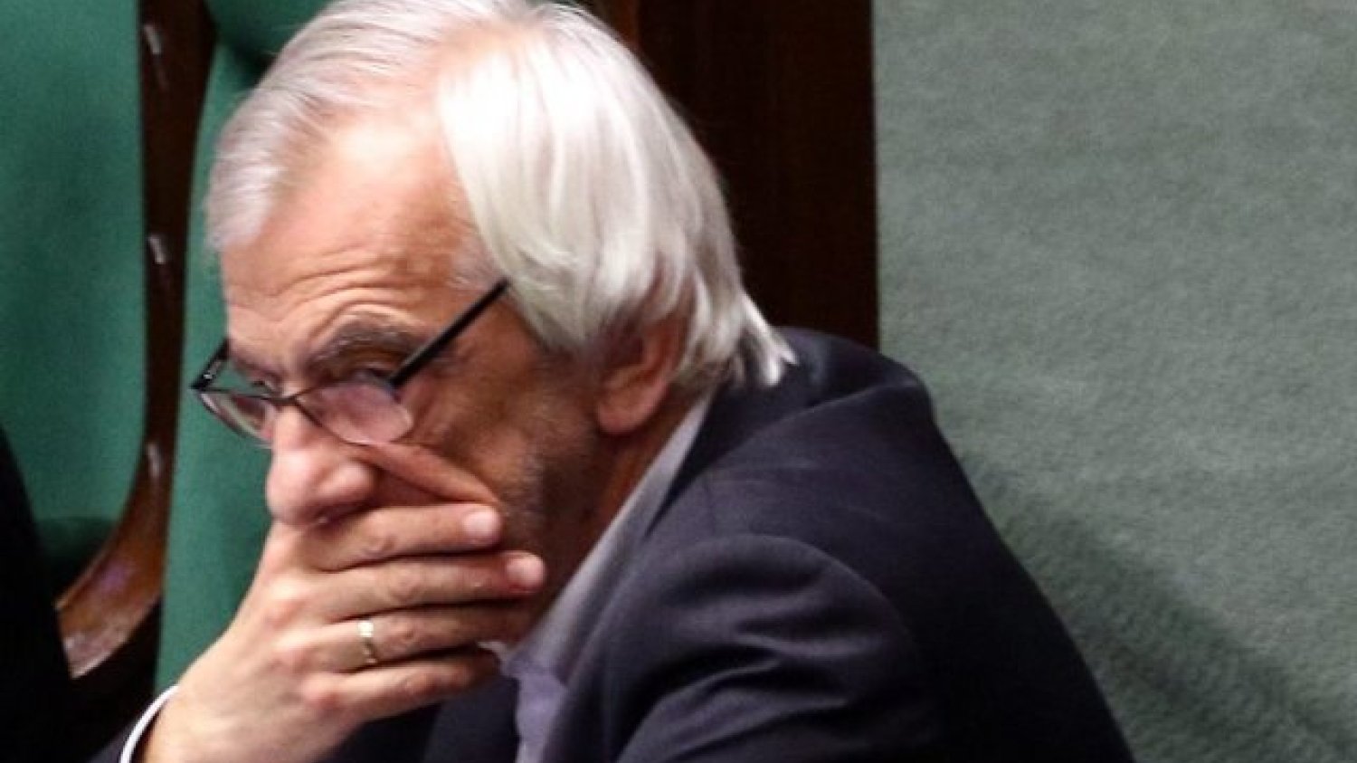 Wicemarszałek Sejmu Ryszard Terlecki powiedział, że "układ, który tak histerycznie się broni" zyskał przewagę dzięki prezydentowi Andrzejowi Dudzie.
