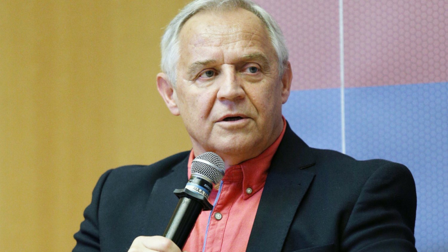 Marek Kondrat krytykuje PiS.