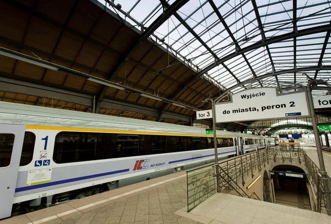 Nowe wagony PKP Intercity na trasie Wrocław-Trójmiasto