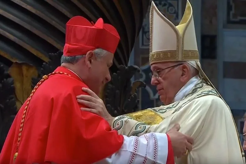 Nowy kardynał wydał nietypowe przyjęcie.