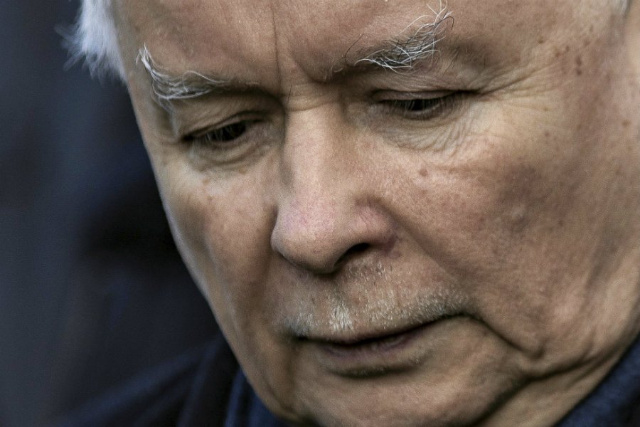 Jarosław Kaczyński trafił do szpitala z powodu problemów z kolanem.