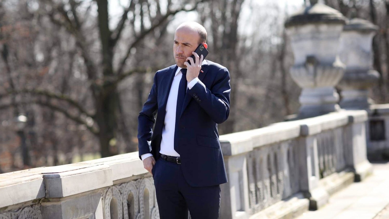 Przewodniczący PO Borys Budka udzielił wywiadu portalowi naTemat.pl.