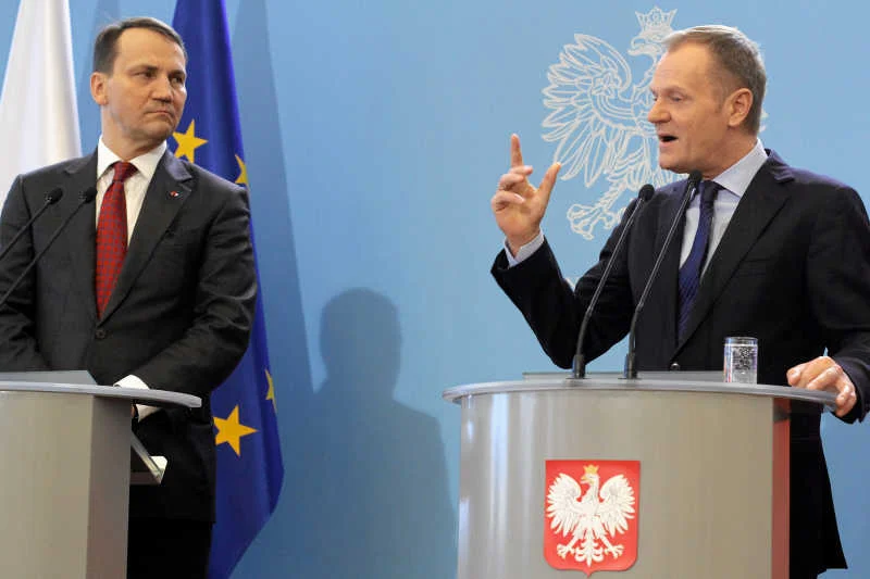 Aktywność w sprawie Ukrainy nie podniosła notowań PO.