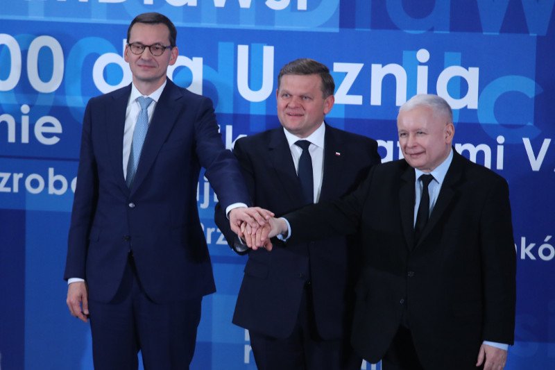 Wojciech Skurkiewcz, mimo ogromnego poparcia władz PiS, przegrywa wybory w Radomiu.