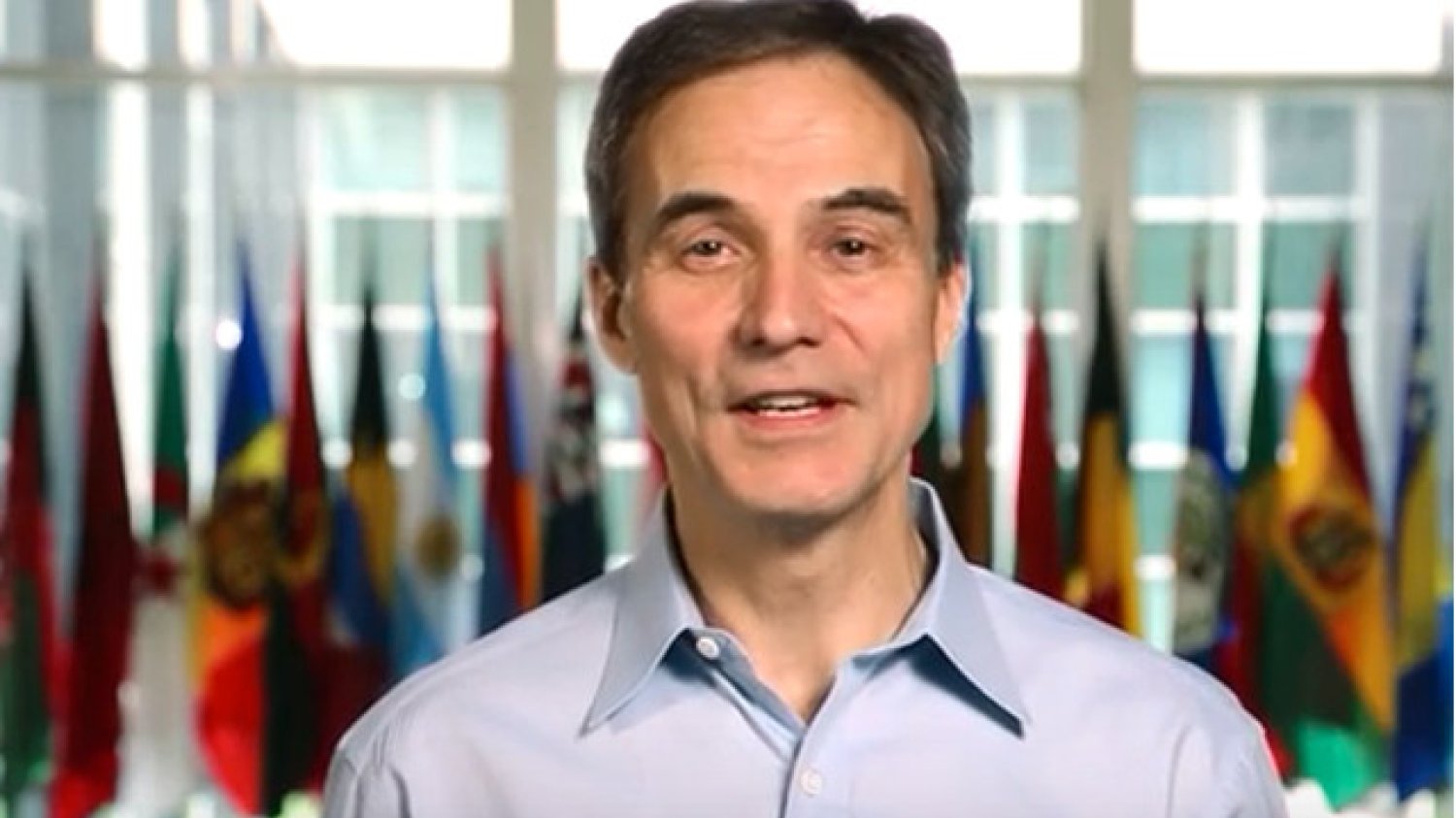 Nowy ambasador USA w Polsce uczy się naszego języka. Internauci ciepło go witają i życzą powodzenia