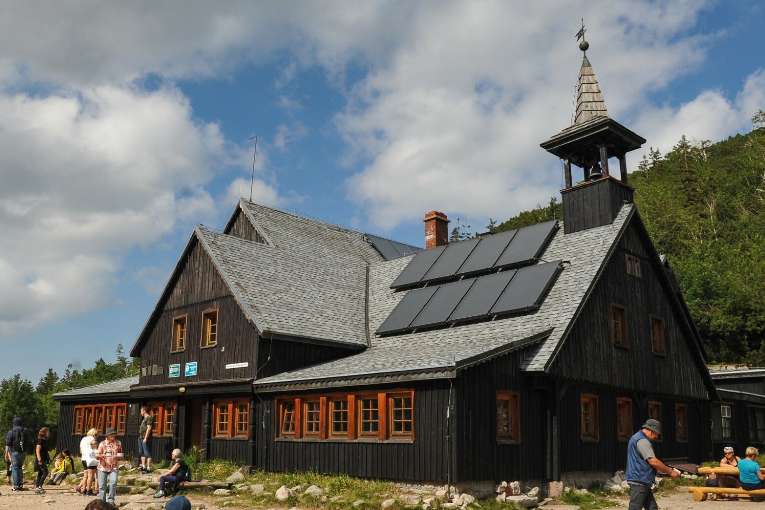 Schronisko "Samotnia" może przestać istnieć.