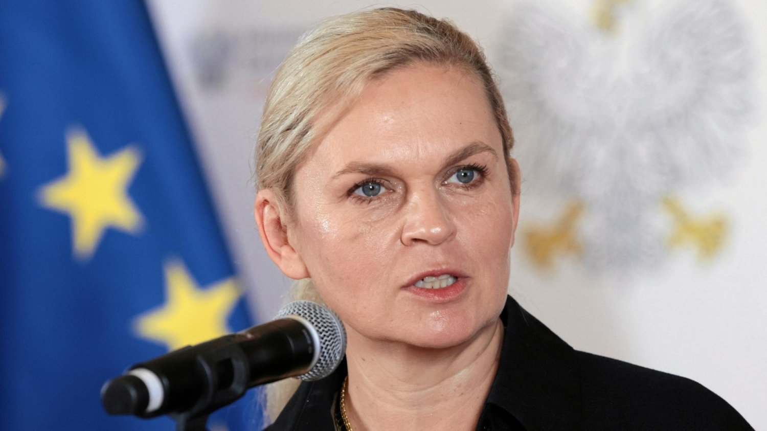 Nowacka reaguje w sprawie "szon patroli". Listy trafiły do kuratorów. Nowacka przekazała listy kuratorom. Wskazała na "szon patrole".