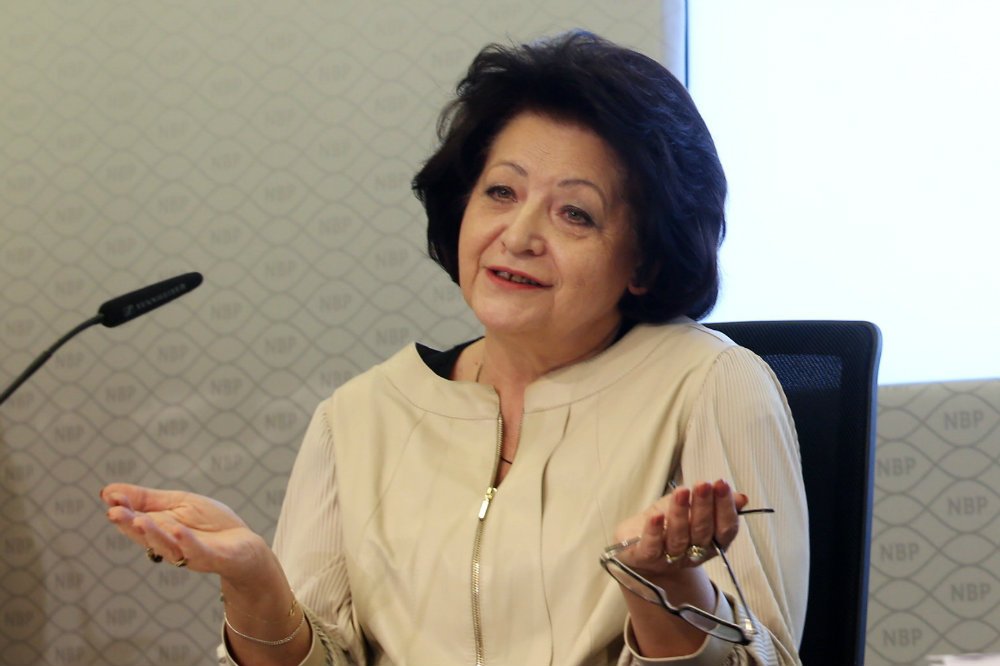 Watchdog Polska zwraca uwagę na ustawę o dostępie do informacji publicznej. Na konferencji NBP nie odpowiedziano na pytania dziennikarzy dotyczące zarobków Martyny Wojciechowskiej.