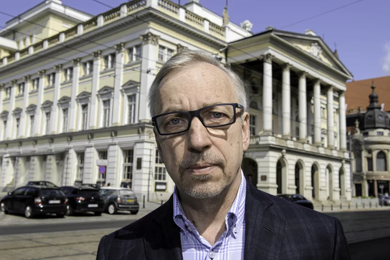 Jeśli PiS weźmie Sejm, a opozycja Senat, kandydatem opozycji na prezydenta ma być Bogdan Zdrojewski.