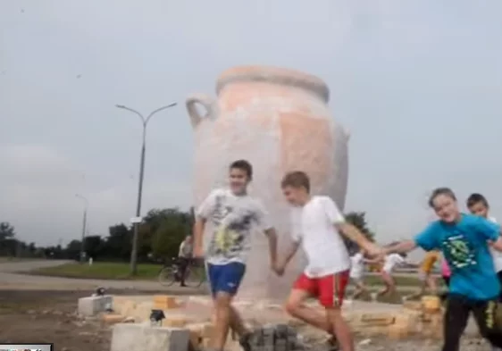 Największy ceramiczny garnek na świecie powstał w Polsce.
