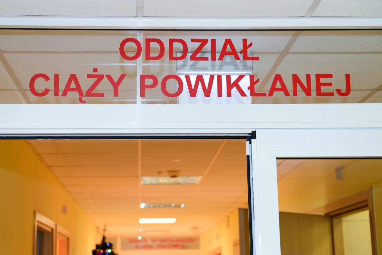 Czekała na terminację ciąży 22 dni. Roksana Kowalczyk bała się o życie