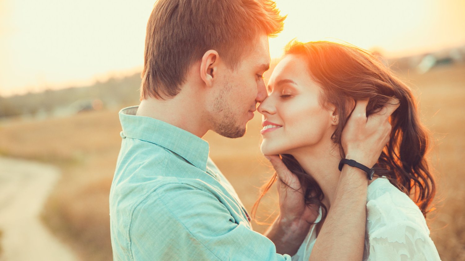 Nie ma takiego związku, który nie mógłby być lepszy. Oto co się stanie kiedy małżeństwo odpowie na 36 pytań do miłości.