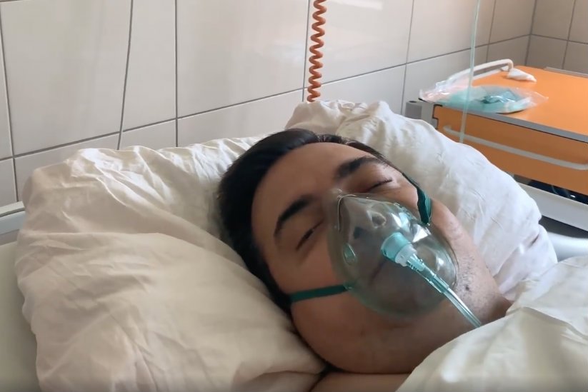 Dziennikarz Tomasz Sekielski przeszedł operację zmniejszenia żołądka. Pokazał na Facebooku nagranie ze szpitala.