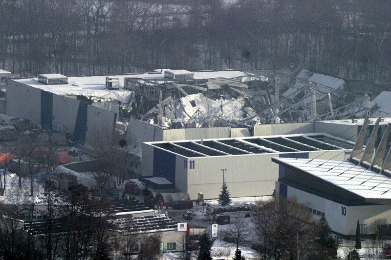 Sąd uznał, że Skarb Państwa ponosi odpowiedzialność cywilną za katastrofę budowlaną sprzed lat. Hala Międzynarodowych Targów Katowickich runęła pod naporem zalegającego śniegu na dachu.