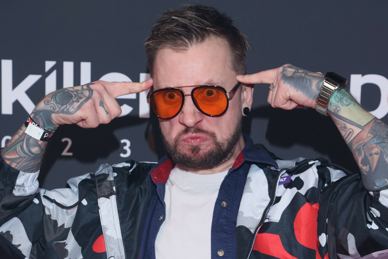 Maciej Dąbrowski, znany w sieci jako Człowiek Warga