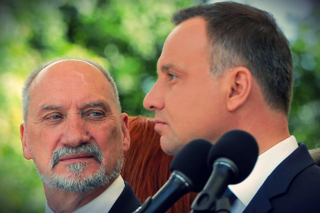 Antoni Macierewicz zapowiedział, że postępowanie sprawdzające wobec gen. Kraszewskiego może potrwać nawet rok.