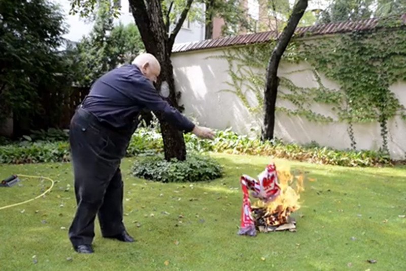 Jerzemu Urbanowi grozi do roku pozbawienia lub ograniczenia wolności