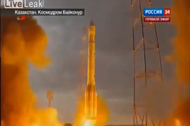 Rosyjska rakieta typu Proton-M rozbiła się tuż po starcie z kosmodromu Bajkonur