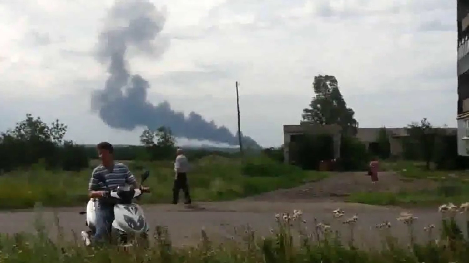 Malezyjski samolot rozbił się na Ukrainie.