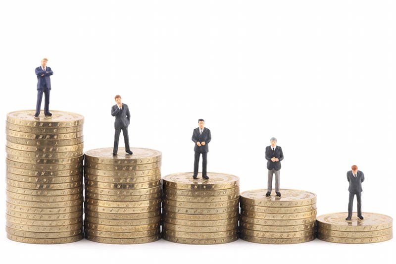 Brytyjscy badacze wyróżnili m.in. takie klasy, jak elita, prekariat, klasa robotnicza i techniczna klasa średnia.