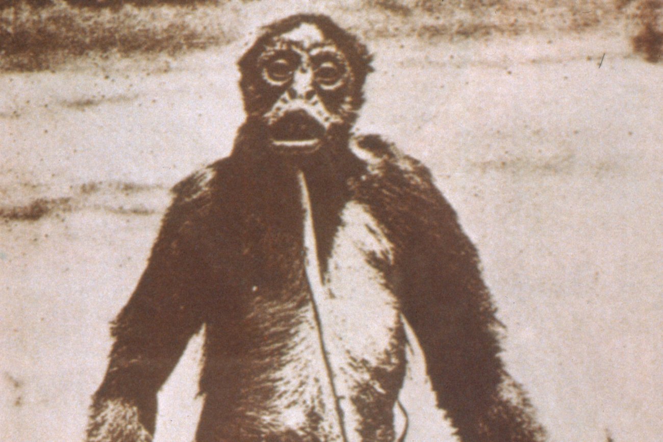 Yeti i Potwór z Loch Ness. W te istoty wierzą fani kryptozoologii.