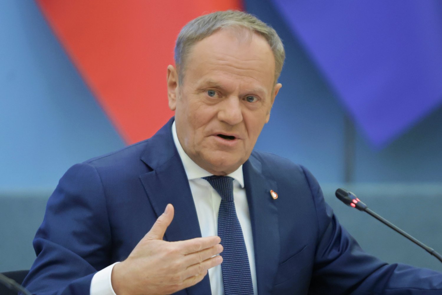 Tusk wbił szpilę Nawrockiemu i jego ludziom. "Pierwsze koty za płoty"
