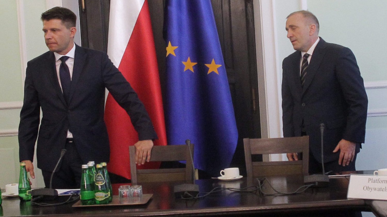 Ryszard Petry i Grzegorz Schetyna to dwóch całkiem innych liderów. Teraz muszą współpracować, żeby pokonać PiS. Tylko czy to się uda?