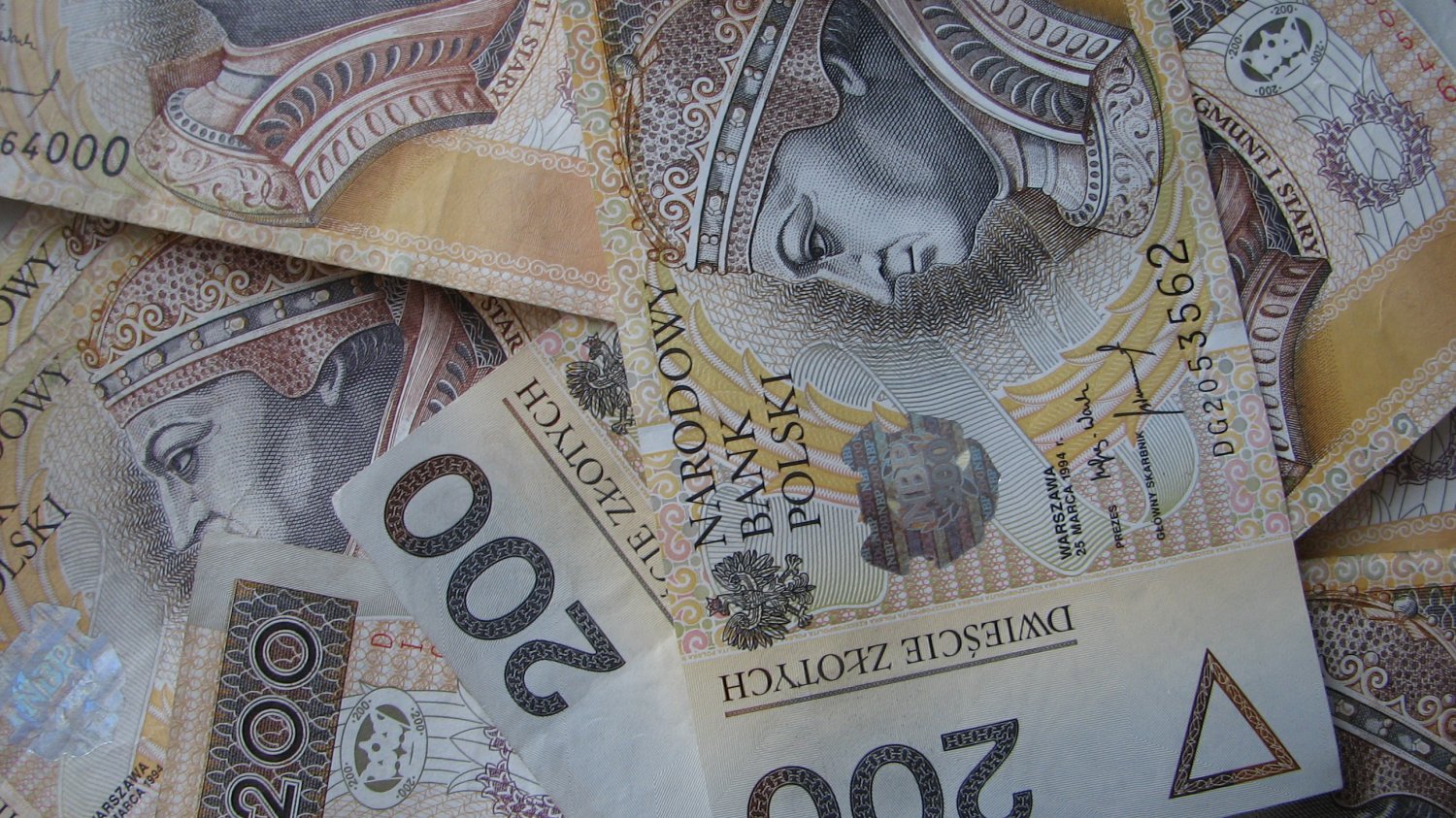 Każdego dnia budżet państwa może czerpać ponad 20 milionów złotych z podatków od legalnej marihuany