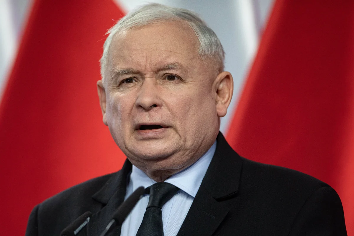 Jarosław Kaczyński uznał, że porażka Beaty Szydło wynika z tego, iż pochodzi z katolickiego kraju.
