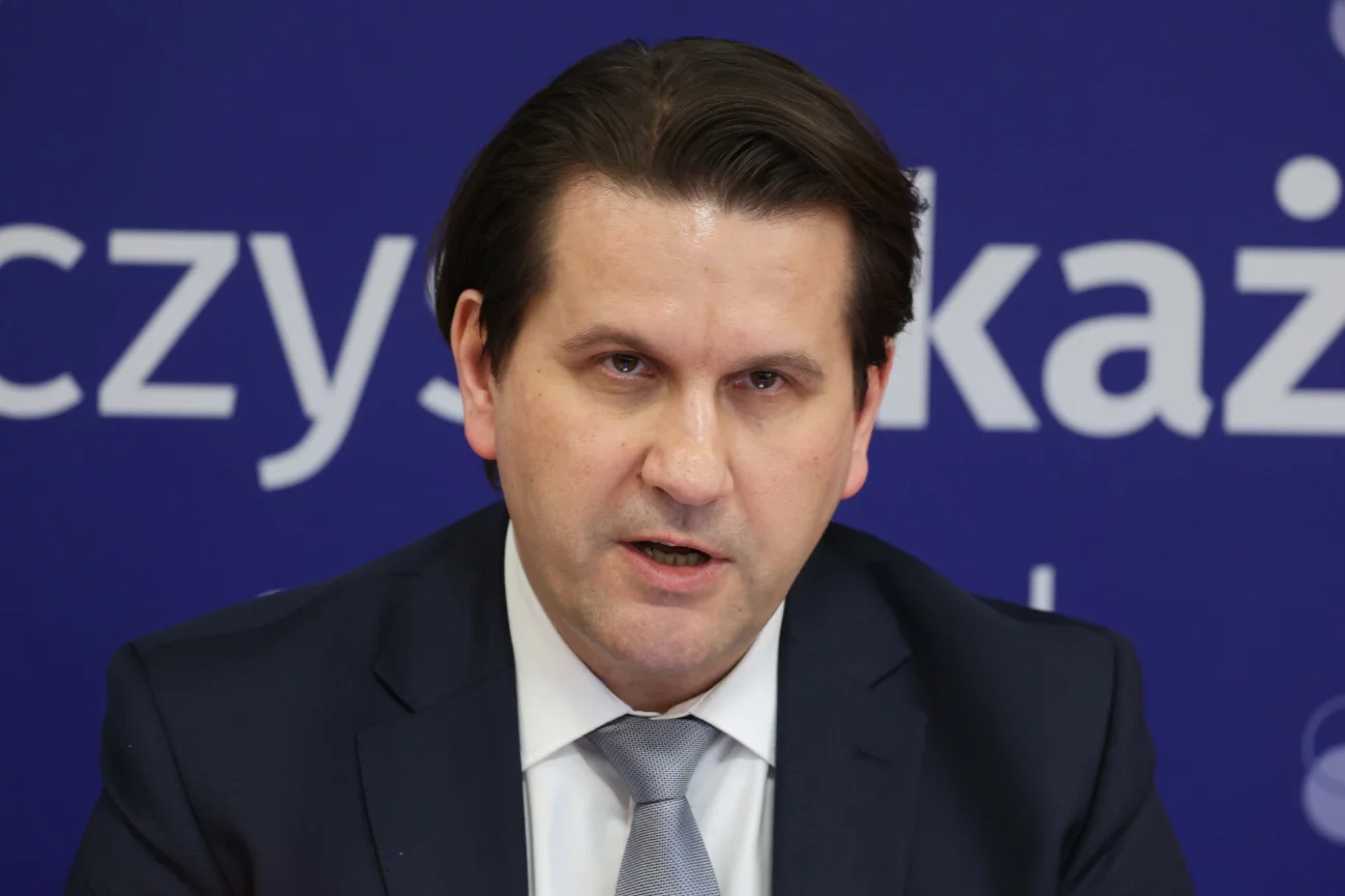 Niespodziewana decyzja premiera Tuska. Prezes GUS został odwołany po ośmiu latach Dominik Rozkrut