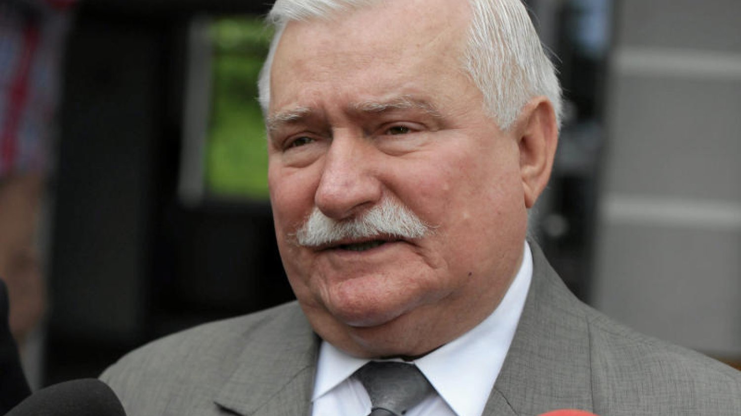 Lech Wałęsa: Kopacz nie powinna od razu zabierać się za wielkie rzeczy. "Życzę jej mądrej twardości"