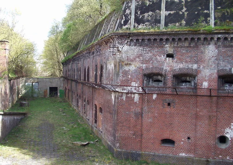 Fort XI w Twierdzy Toruń służył za fragment obozu w czasach, kiedy rządzili nim Niemcy