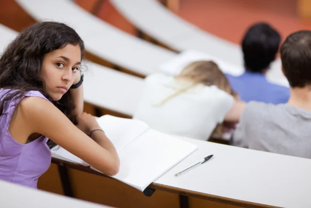 Czy musimy płacić za studia, które nie spełniły naszych oczekiwań?