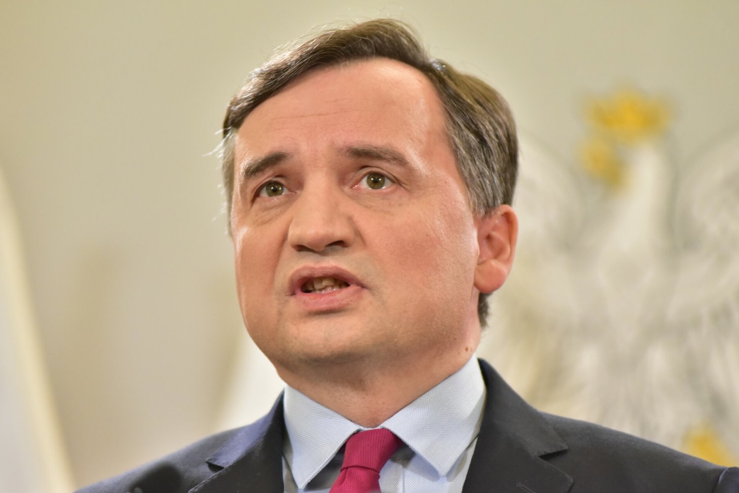 Politycy Ziobry krytykują premiera po skardze KE ws. TK.