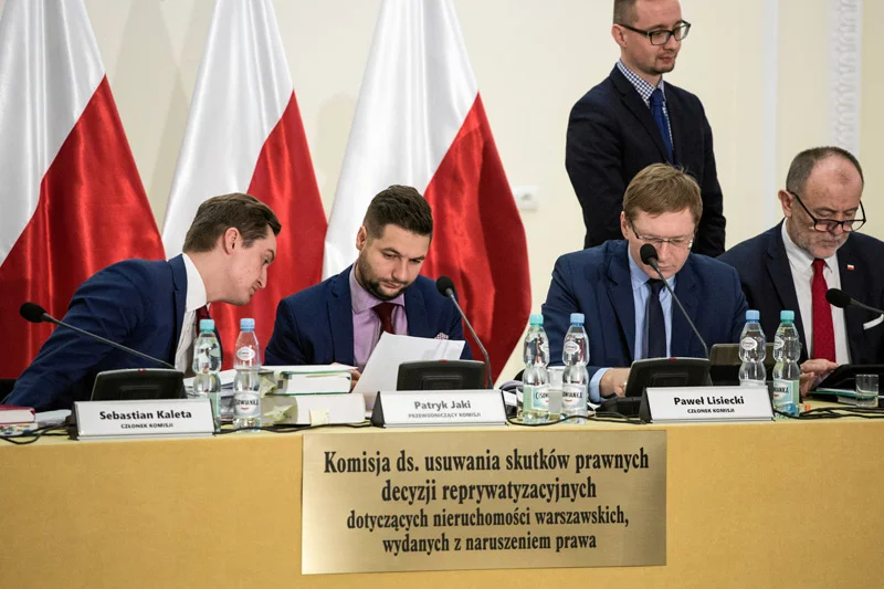 Komisja Weryfikacyjna Patryka Jakiego to "idealny sąd według PiS"? Tak sugeruje znany konstytucjonalista prof. Marcin Matczak.