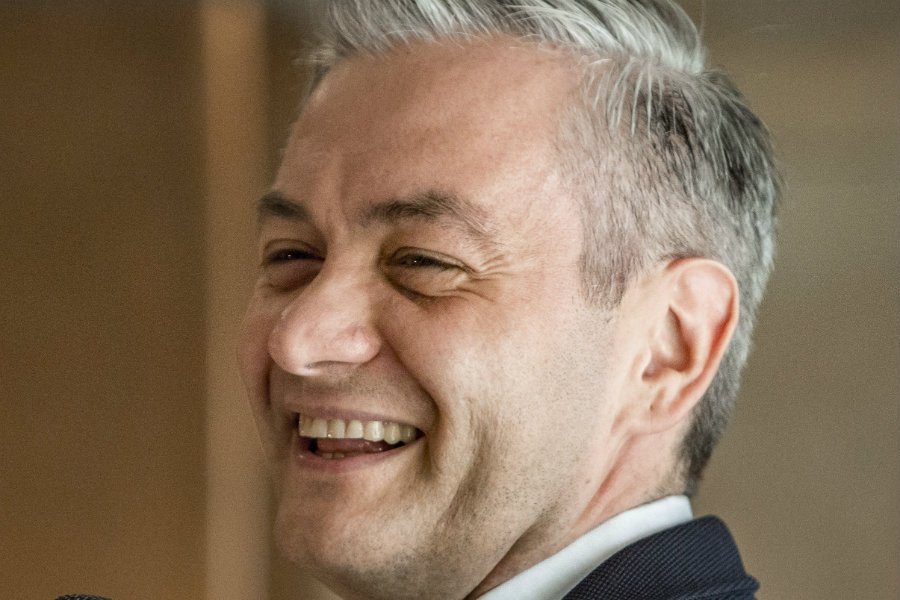 Robert Biedroń w ciągu półtora roku złożył trzy sprzeczne deklaracje o swojej politycznej przyszłości.