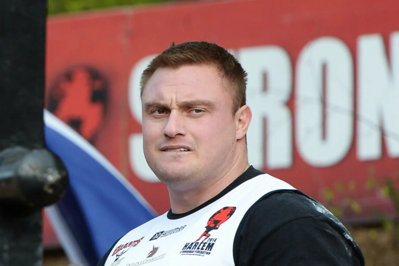Krzysztof Radzikowski z "Gogglebox" zrzucił 32 kilogramy. Jak wygląda? Krzysztof Radzikowski z "Gogglebox" zrzucił 32 kilogramy. Jak wygląda?