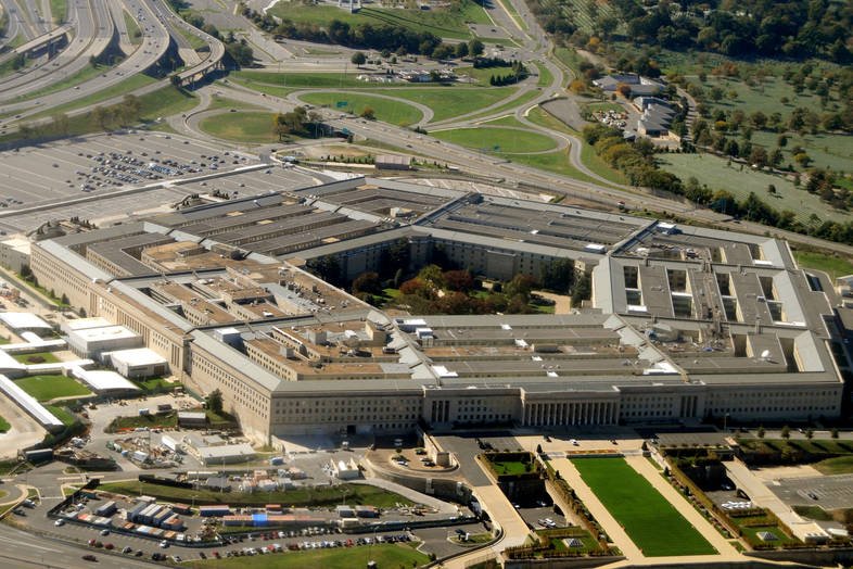 [url=http://shutr.bz/18rrFl2]Pentagon[/url] musi zapłacić 50 mln dolarów kary, bo używał nielegalnego oprogramowania