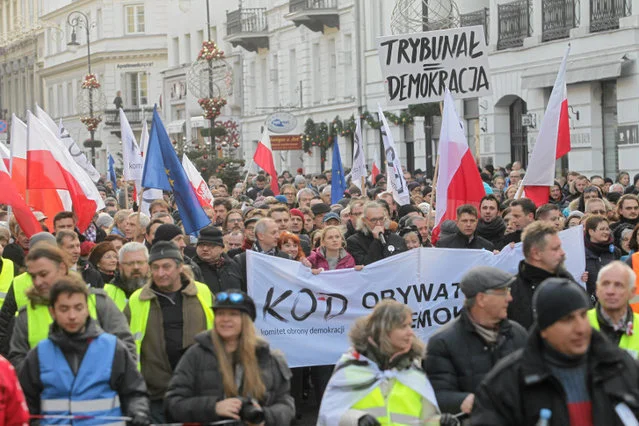 KOD urządza niewielkie demonstracje?