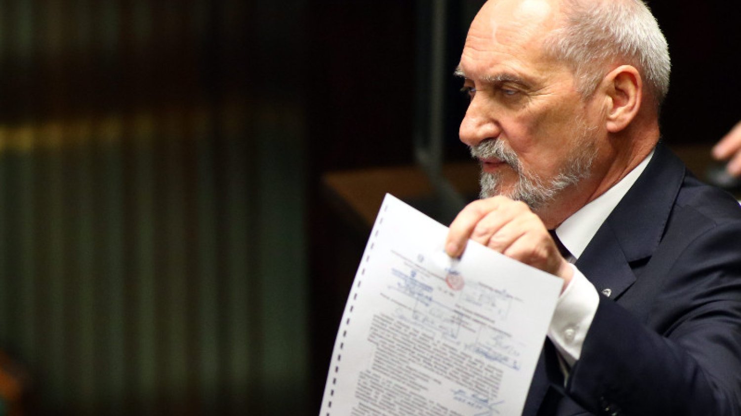 Antoni Macierewicz komentuje debatę nad wotum nieufności względem jego osoby.