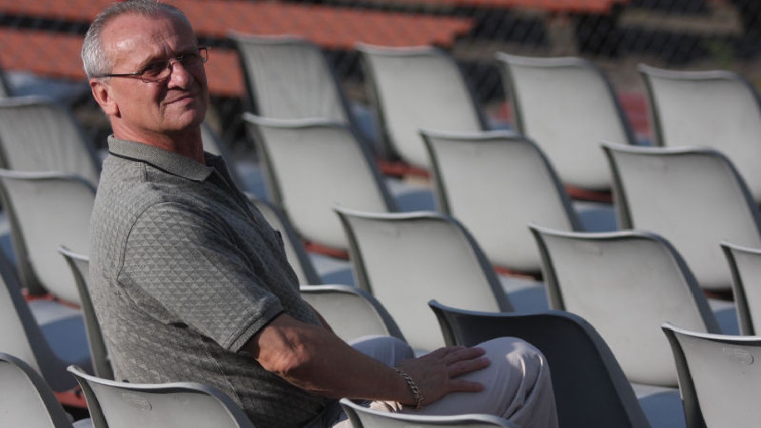 Leszek Tillinger do niedawna był prezesem Polonii Bydgoszcz, wcześniej działaczem klubu, a jeszcze wcześniej piłkarzem. Teraz ma mieć obniżoną emeryturę, bo okazało się, że podpada pod ustawę dezubekizacyjną.